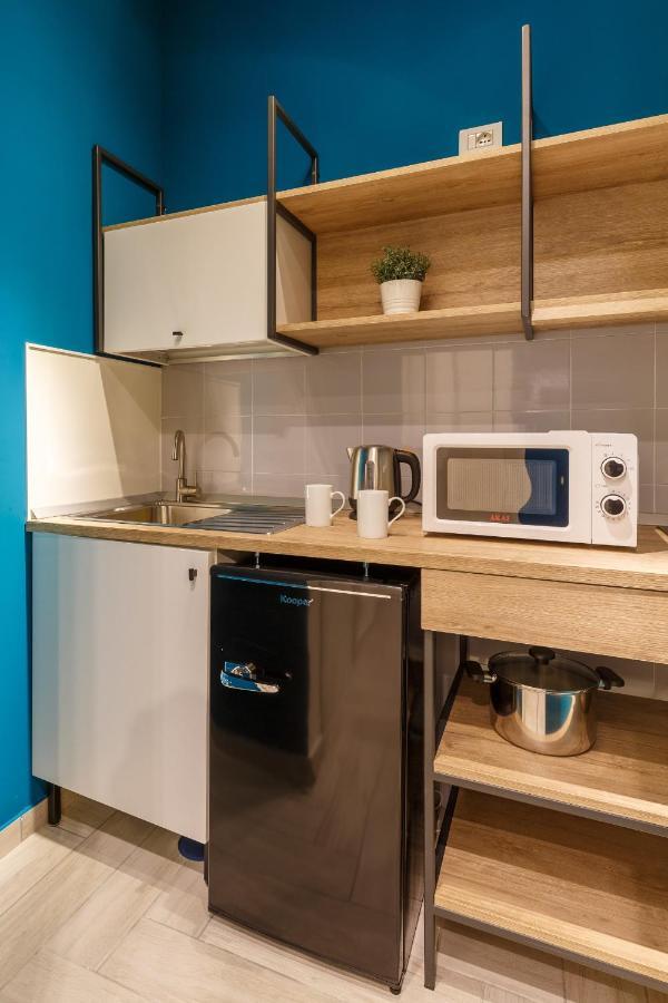 Central Station Apartments & Suites ナポリ エクステリア 写真