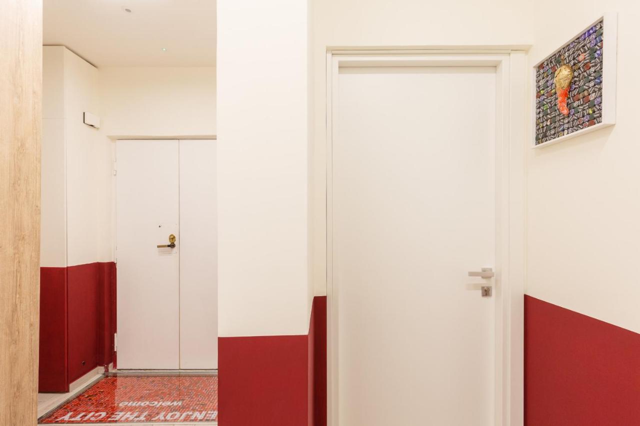 Central Station Apartments & Suites ナポリ エクステリア 写真