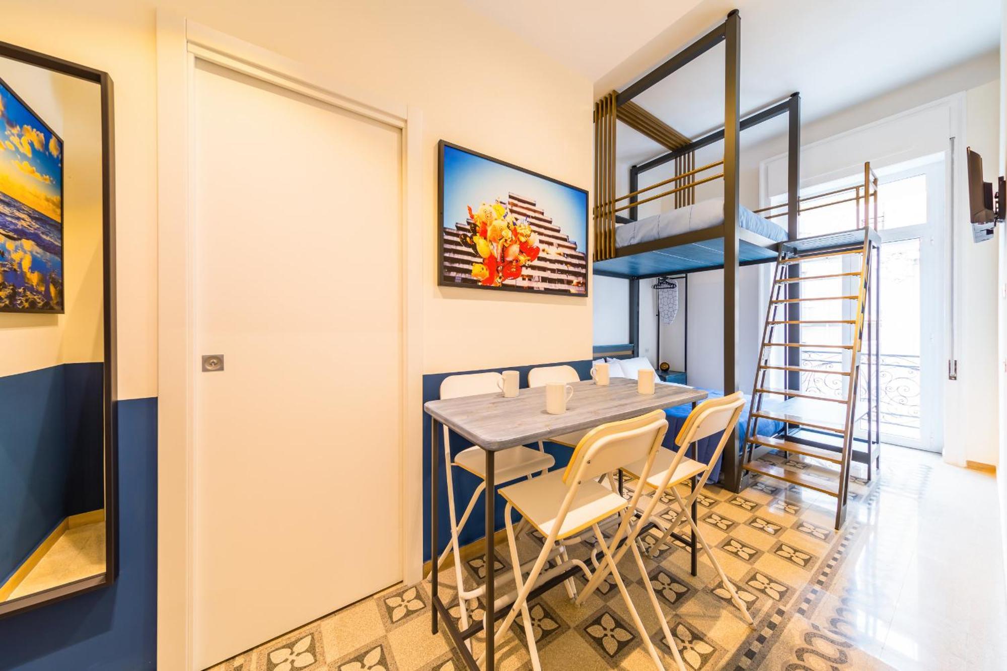Central Station Apartments & Suites ナポリ エクステリア 写真