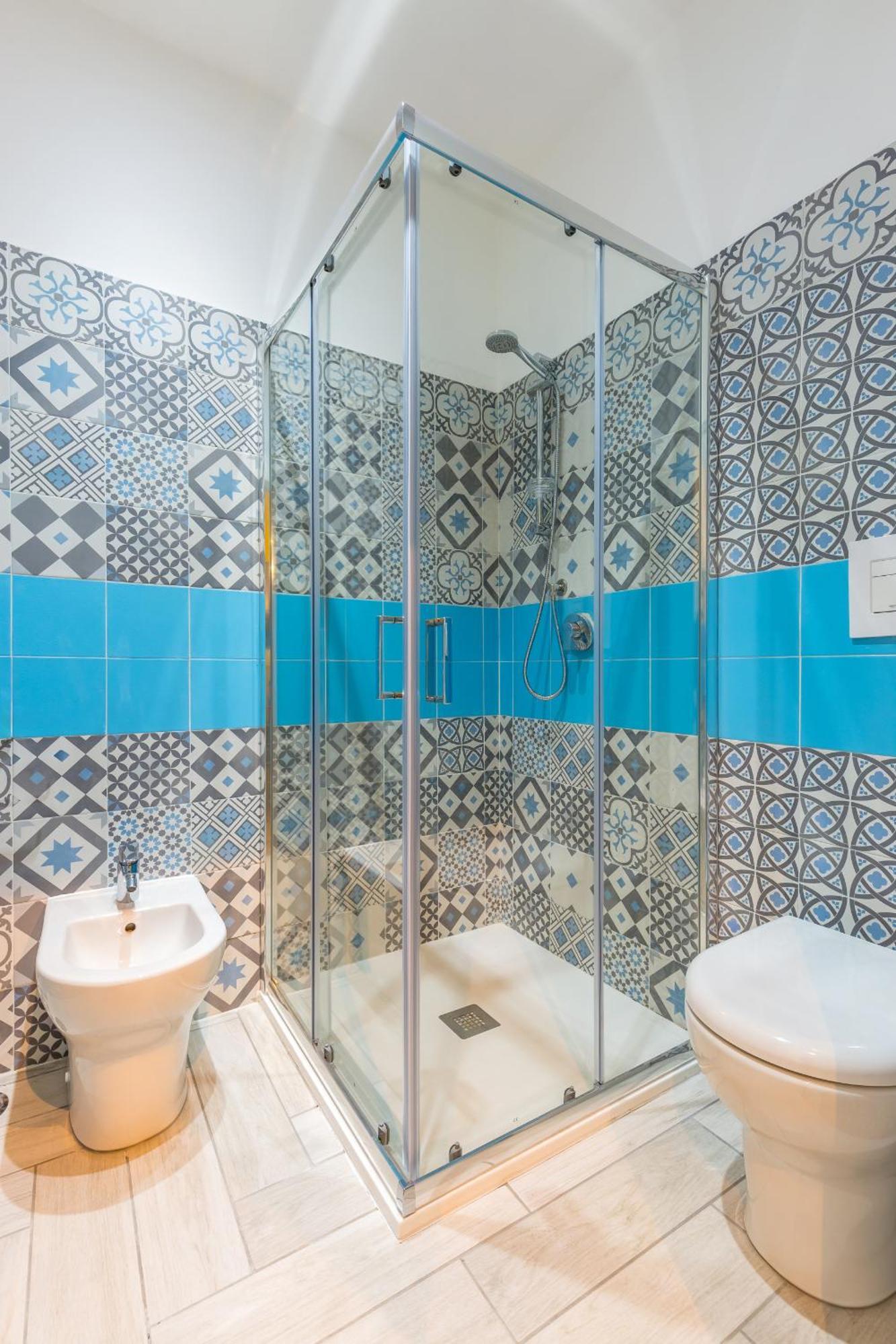 Central Station Apartments & Suites ナポリ エクステリア 写真